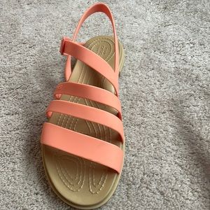 Crocs, coral, size 7
